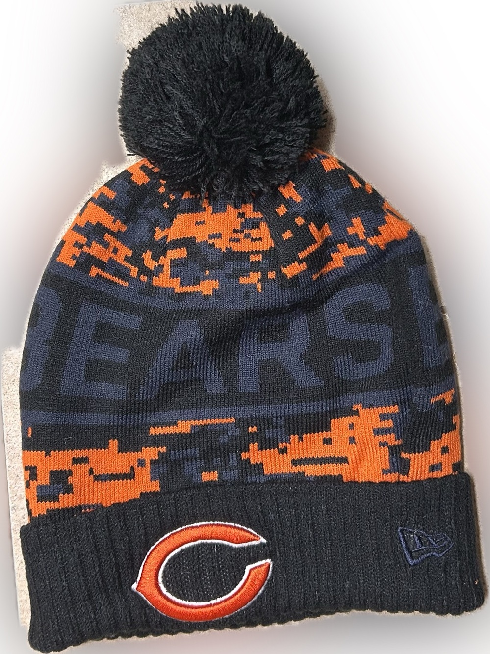 NFL Chicago Bears Pom Cuffed Knit Hat in Black & Orange